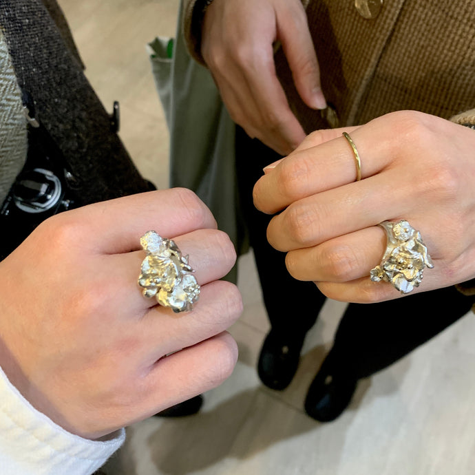 friends flower rings
