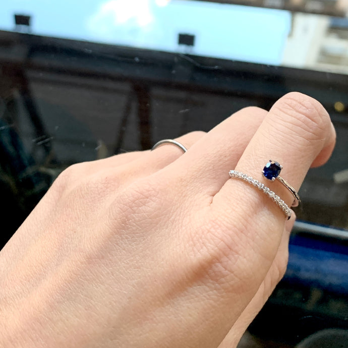 Kora's sapphire diamonds ring