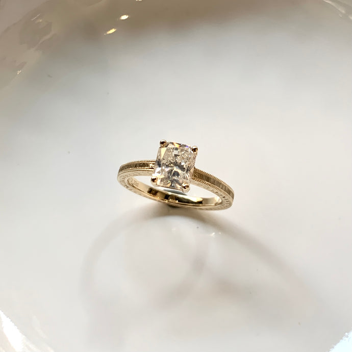 Anita's diamond fantastique engraved rings