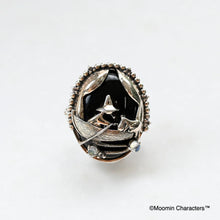 Load image into Gallery viewer, SV Moomin Snufkin Comes to the Rescue Brooch Pendant