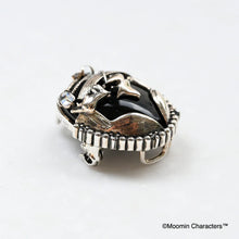 Load image into Gallery viewer, SV Moomin Snufkin Comes to the Rescue Brooch Pendant
