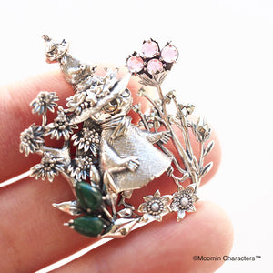 SV Moomin [Running Snufkin & Little My] Pendant Brooch
