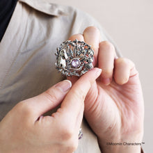 Load image into Gallery viewer, SV Moomin [Moomin and Ruby] Pendant Brooch