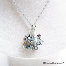 Load image into Gallery viewer, SV Moomin [Moomin Always Picking Flowers] Pendant Brooch