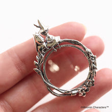 Load image into Gallery viewer, SV Moomin [Moomin &amp; Snufkin on the Bridge] Magnifying Glass Pendant