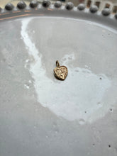 Load image into Gallery viewer, Hong Kong 80s retro Pendant 925 Silver 香港精神