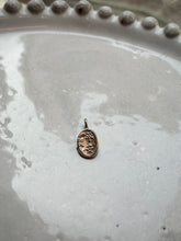 Load image into Gallery viewer, Hong Kong 80s retro Pendant 925 Silver 香港精神