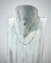 Load image into Gallery viewer, Brand new Japan 18K yellow gold necklace 18"