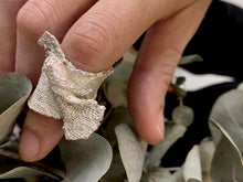 Load image into Gallery viewer, Forever Wound knot Rings