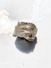 Load image into Gallery viewer, Forever Wound adjustable rings